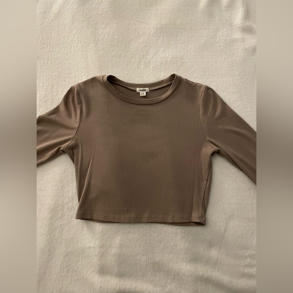 Garage Ribbed Cropped Long Sleeve Tee